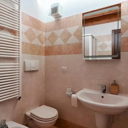 Apt24 - Mazzini 72 *