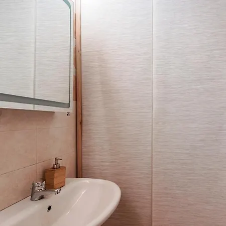 Apt24 - Mazzini 72 * Desenzano del Garda