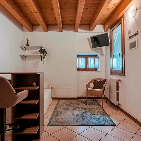 Apt24 - Mazzini 72 Desenzano del Garda
